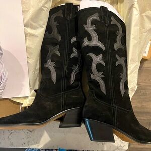 Dolce Vita Samare onyx suede boots size 12